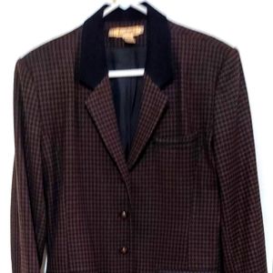 VTG Ann Taylor, Hong Kong tailored wool blazer, leather buttons,Women's size 12.